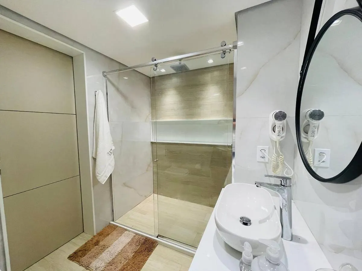 Lägenhet Flat Luxuoso Alto Padrao Frente Mar Com 2 Suites No Iate Plaza Fortaleza