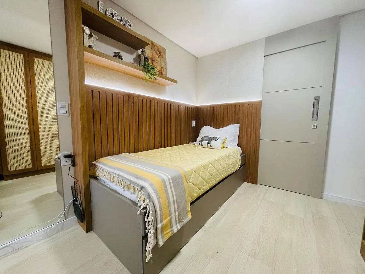 Apartamento Flat Luxuoso Alto Padrao Frente Mar Com 2 Suites No Iate Plaza Fortaleza  Brasil